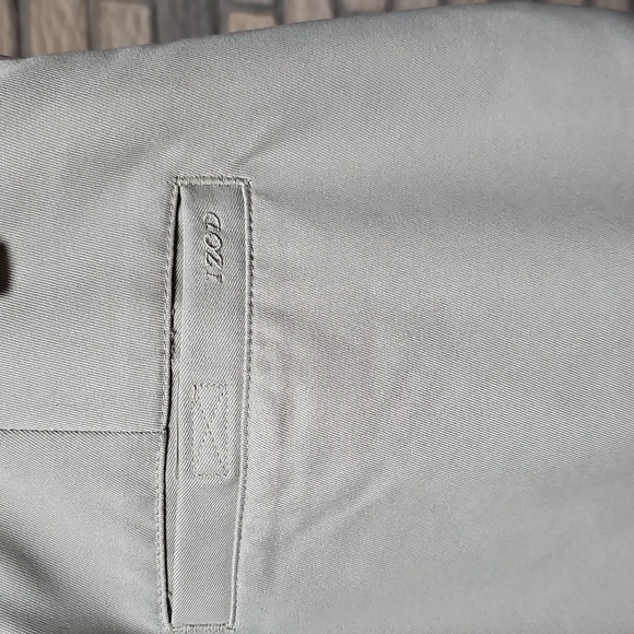 Izod Golf Shorts Sz 33 Khaki Color Performx Golf - Picture 4 of 9